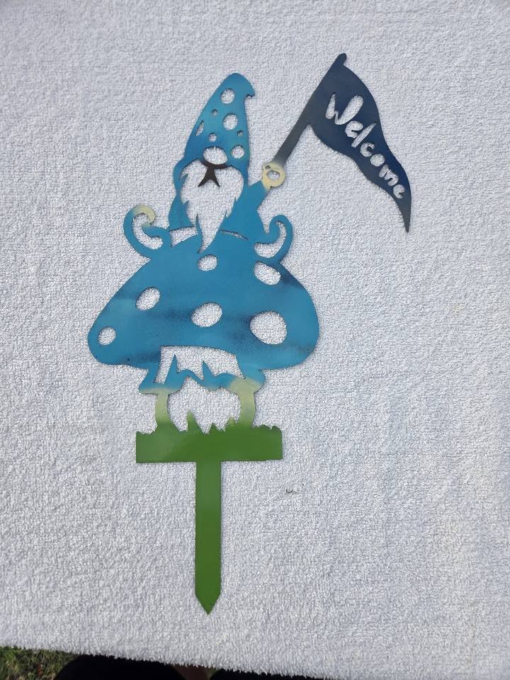 Garden Gnome Welcome Flag Stake